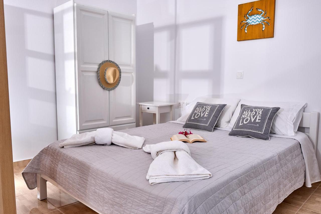 Faros Complex Apartment Parikia  Bagian luar foto