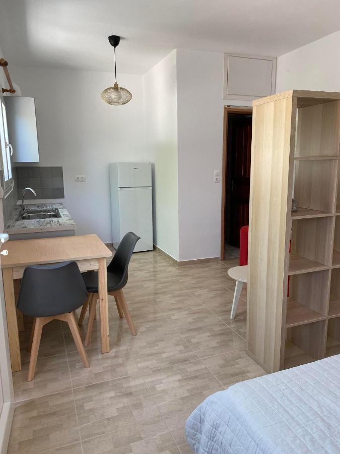 Faros Complex Apartment Parikia  Bagian luar foto